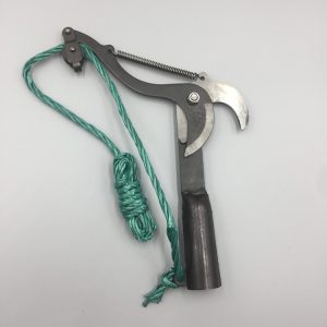 Đầu kéo cắt cành trên cao giật dây giá rẻ